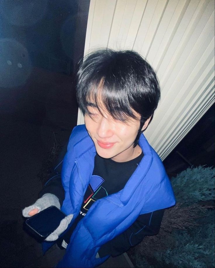 Recent activity shot of Byeon Wooseok