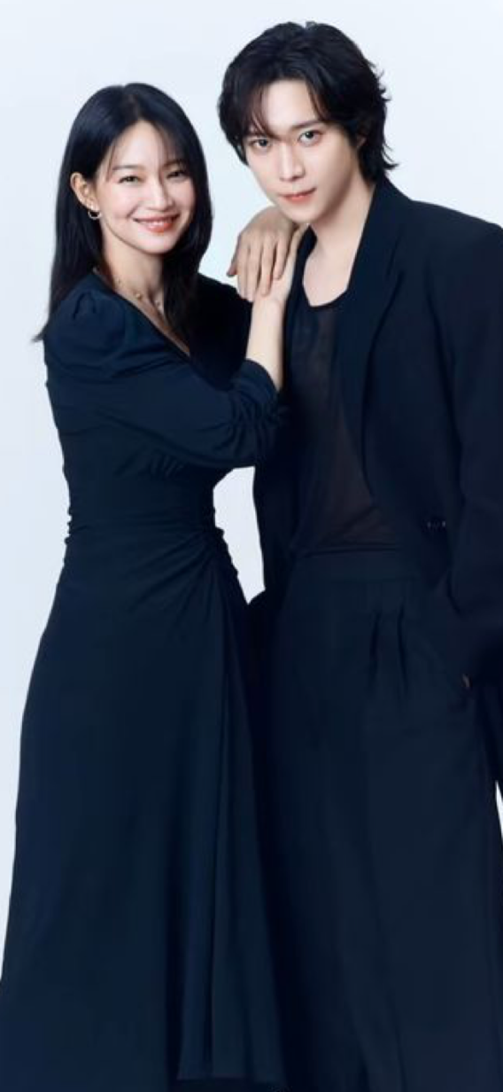Emotional wallpaper shared by fans for Kim Youngdae