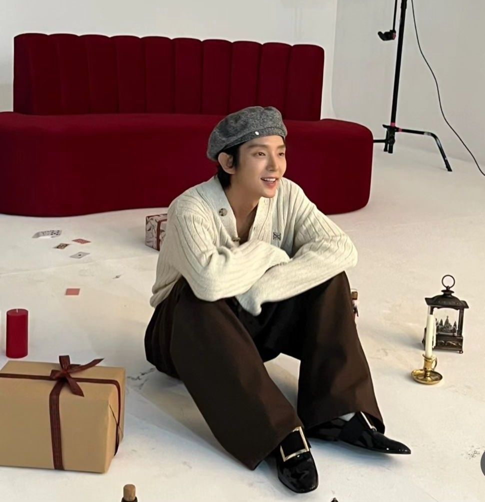 A moment captured by a fan of Lee Joongi