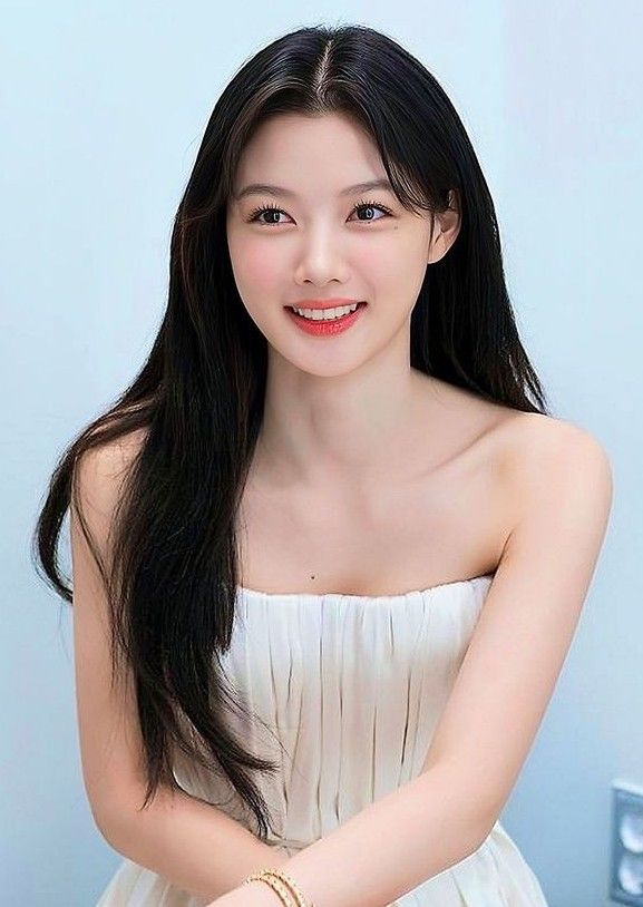 Behind-the-scenes cut of Kim Youjung
