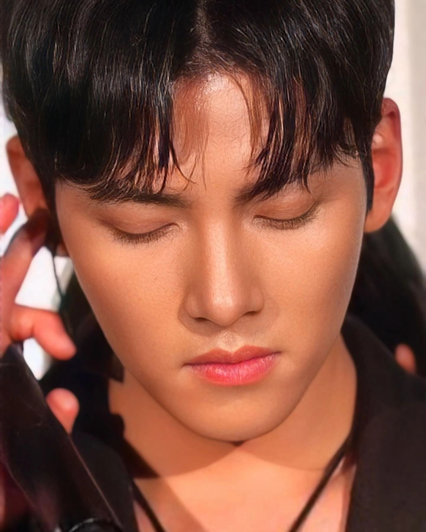Behind-the-scenes cut of Ji Changwook