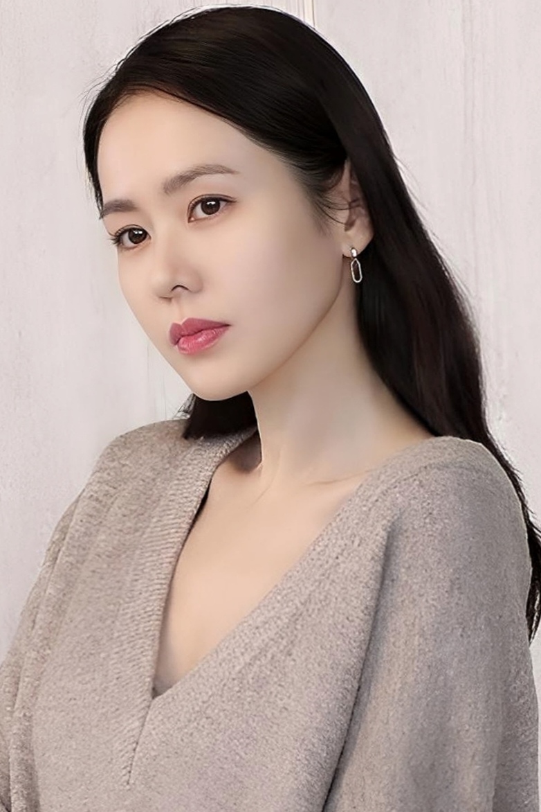 粉丝拍下的孙艺珍瞬间