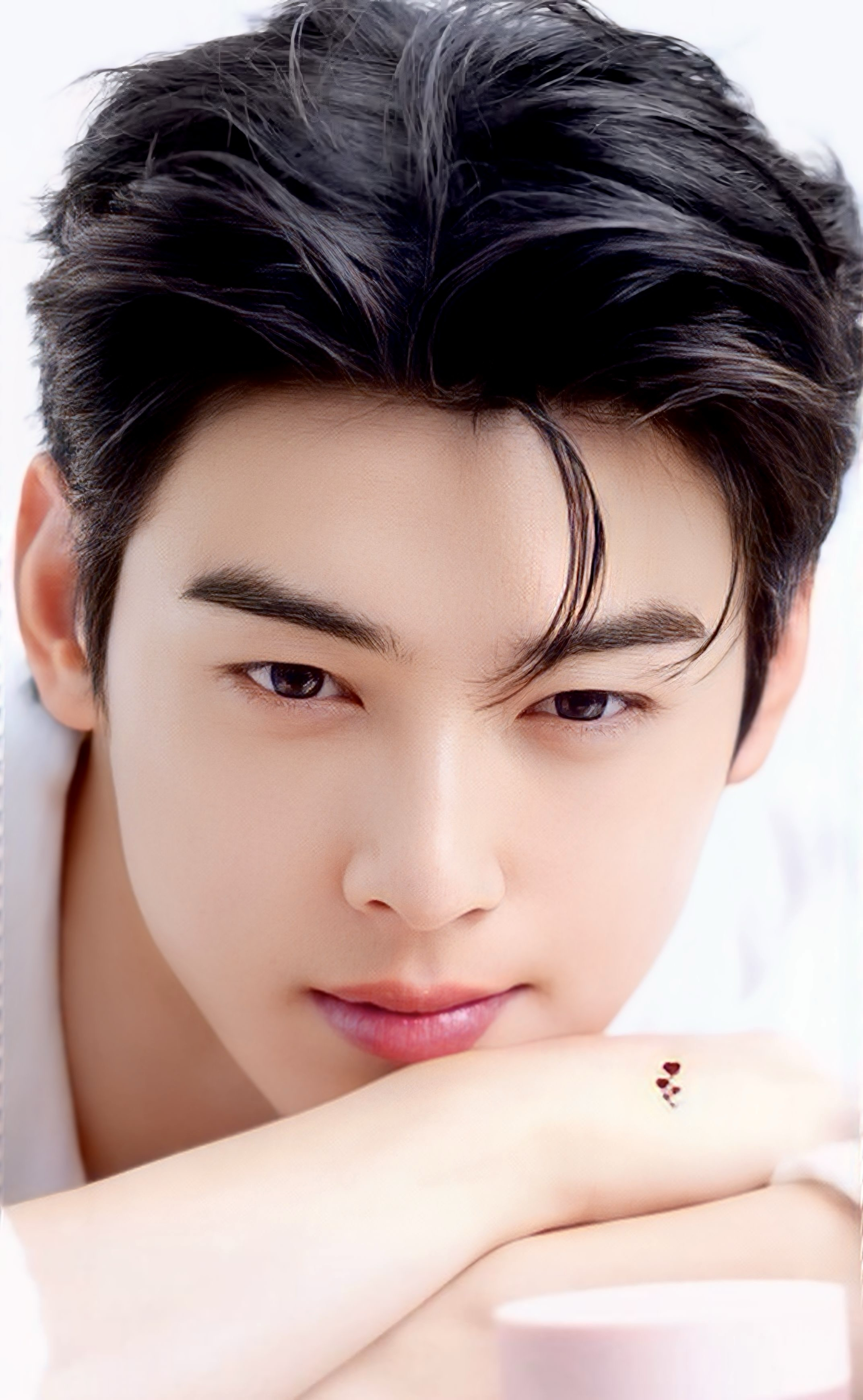 Foto terbaru dari Cha Eunwoo