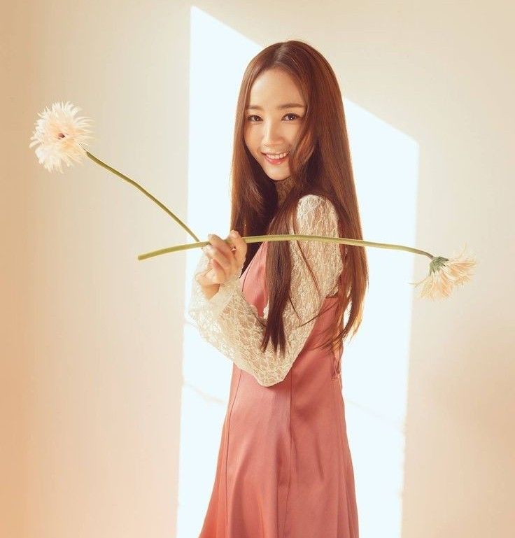 パク・ミニョンのビハインドカット