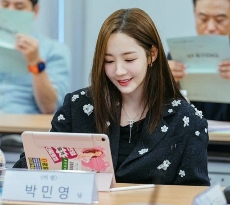 A moment captured by a fan of Park Minyoung