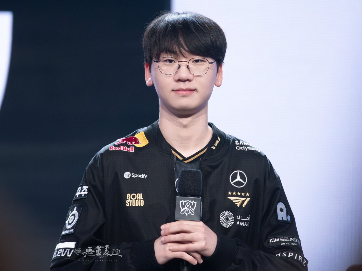 A moment captured by a fan of Doran