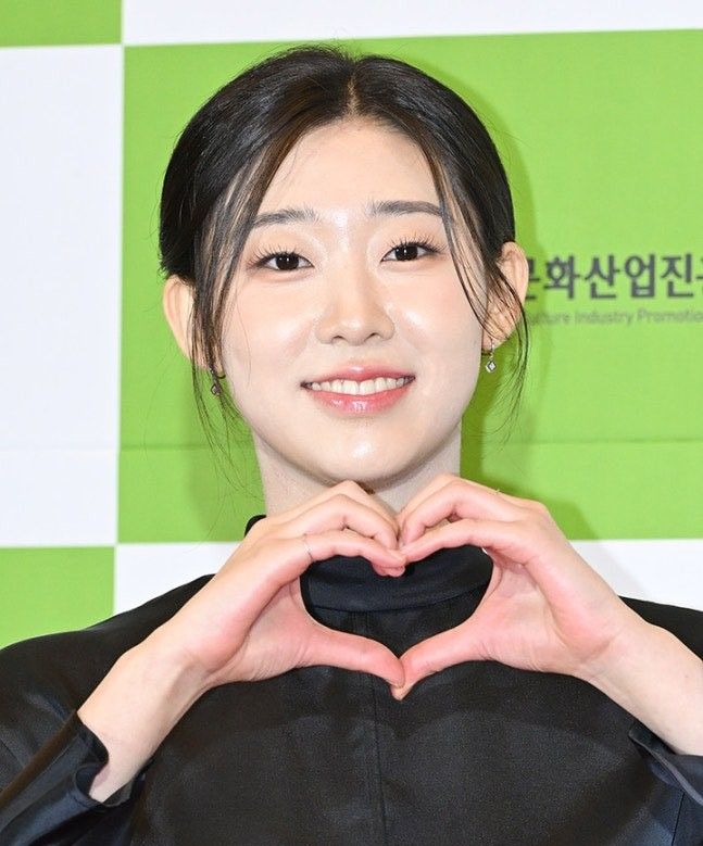 Recent activity shot of Han Yeji