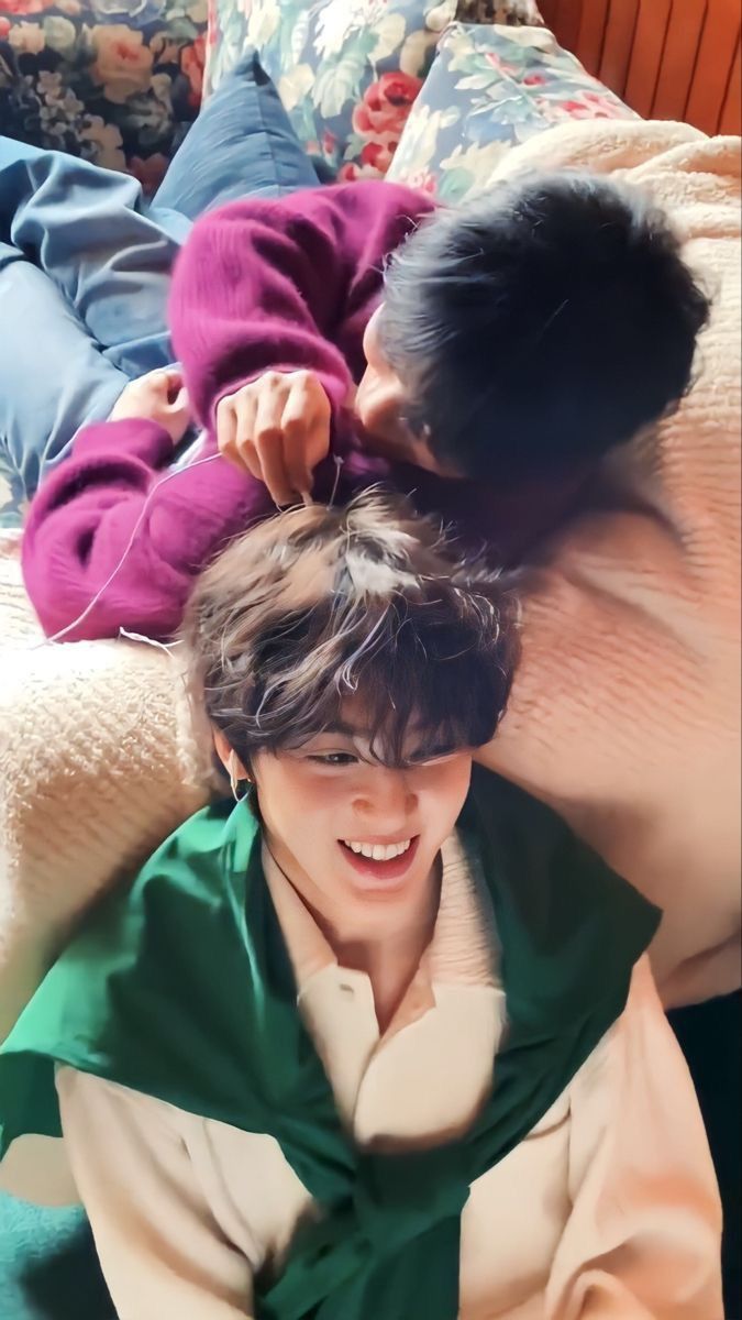 Emotional wallpaper shared by fans for Yoon Sanha