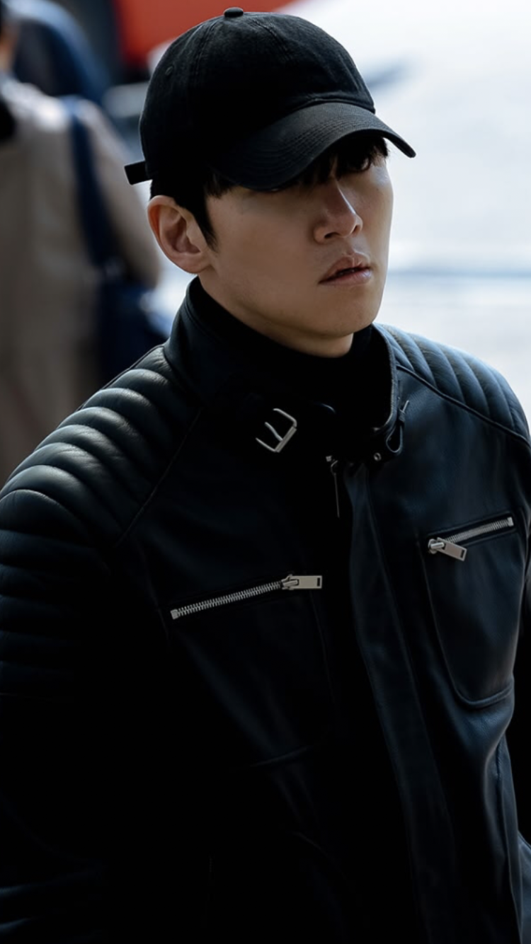 粉絲拍下的池昌旭瞬間