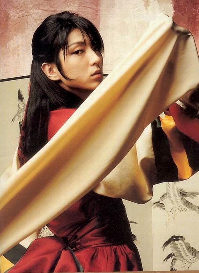 Explosively popular post in Choeaedol Celeb community