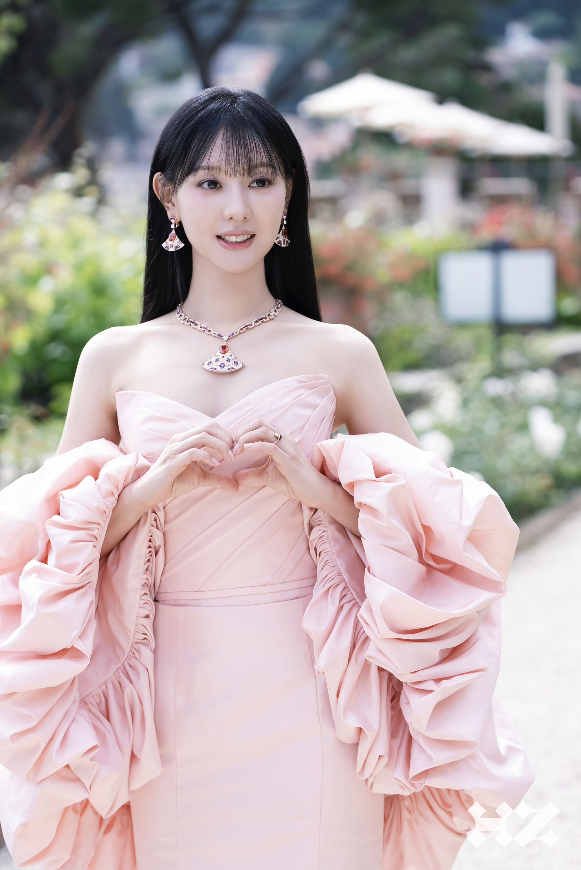 Recent activity shot of Kim Jiwon