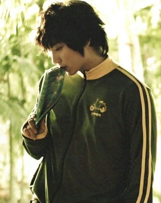 Latest photo of Lee Joongi