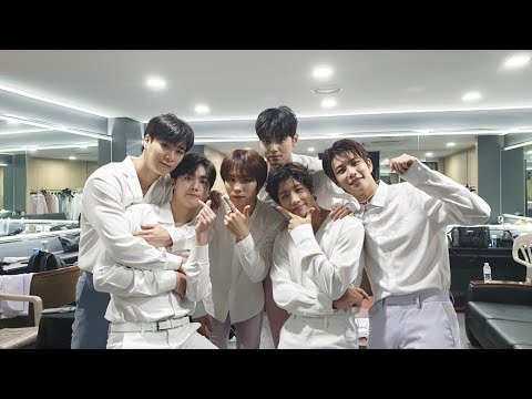 Cuplikan di balik layar dari Cha Eunwoo