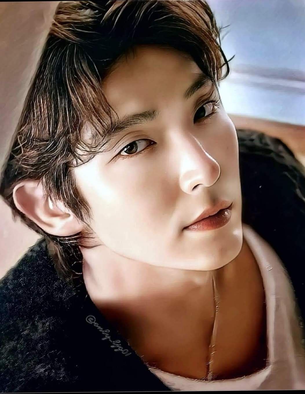 Momen yang diabadikan oleh penggemar Lee Joongi