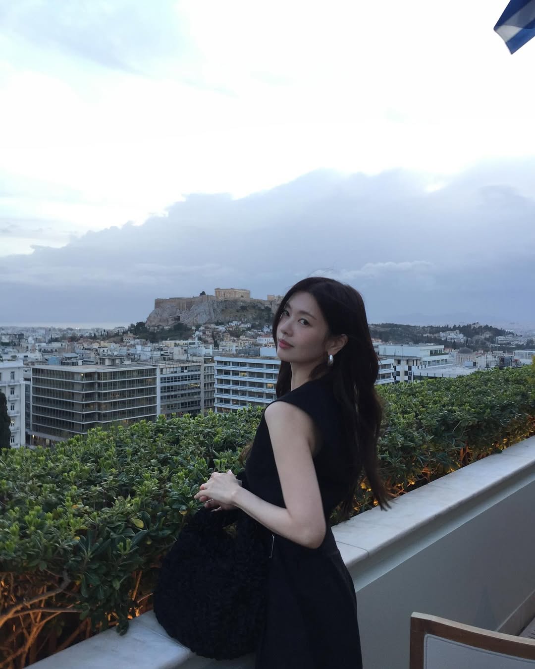 Recent activity shot of Jung Somin