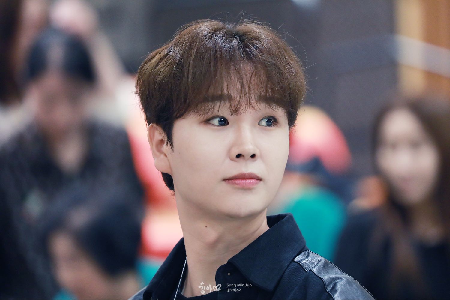 Behind-the-scenes cut of Song Minjun