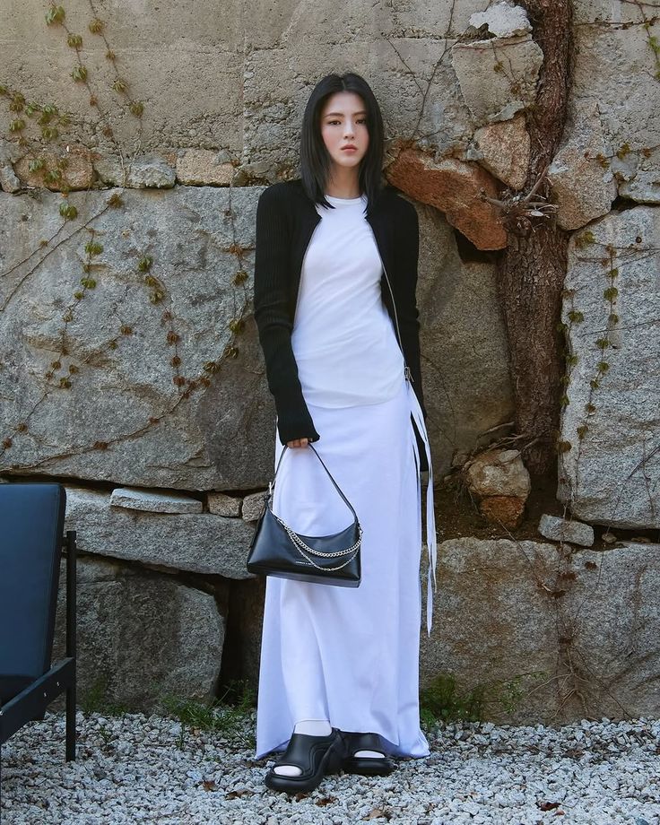 Recent activity shot of Han Sohee