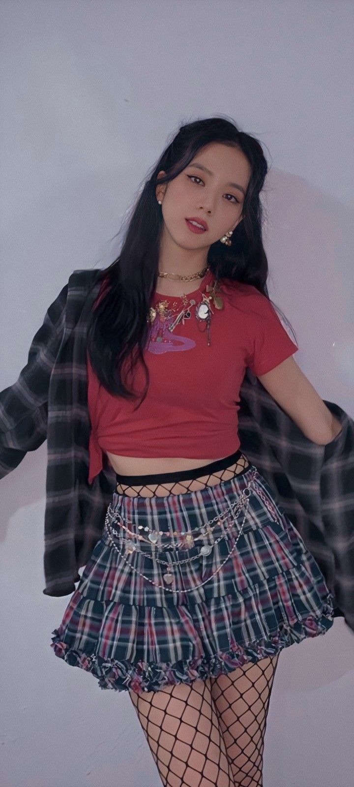Today's popular wallpaper in Jisoo (1995) community