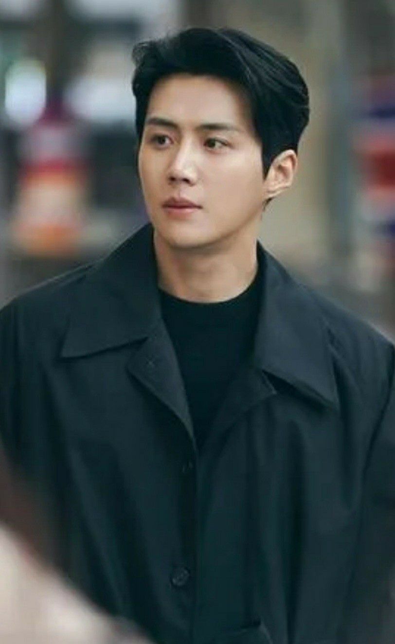 Recent activity shot of Kim Seonho