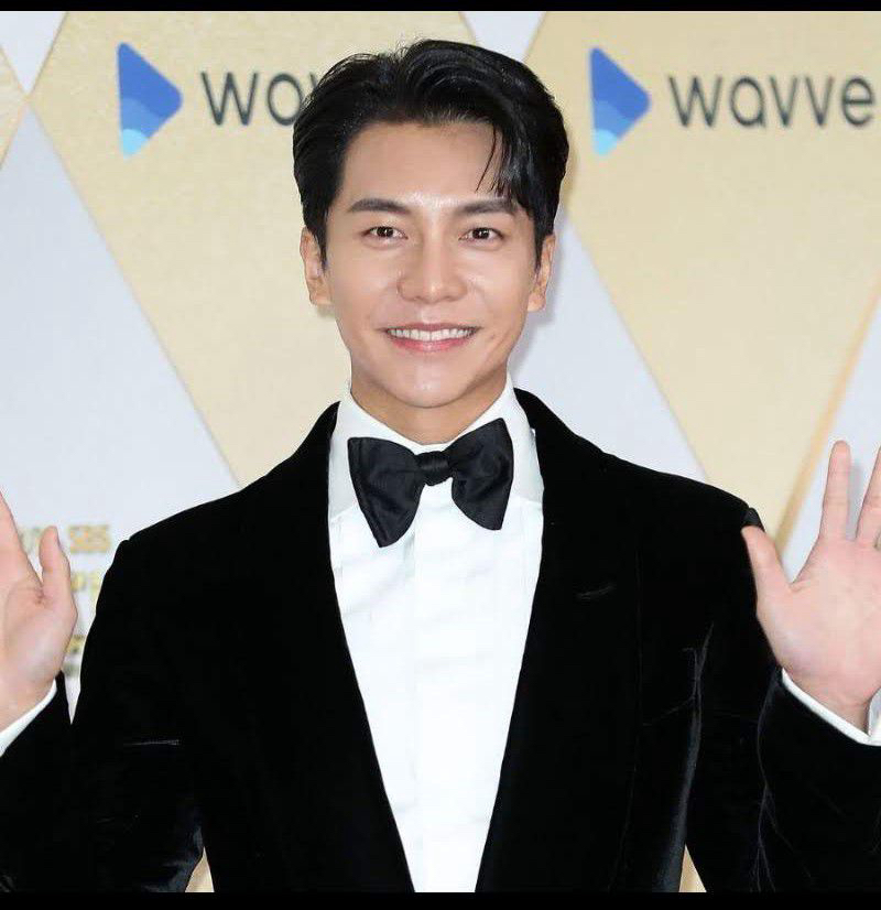 Recent activity shot of Lee Seunggi