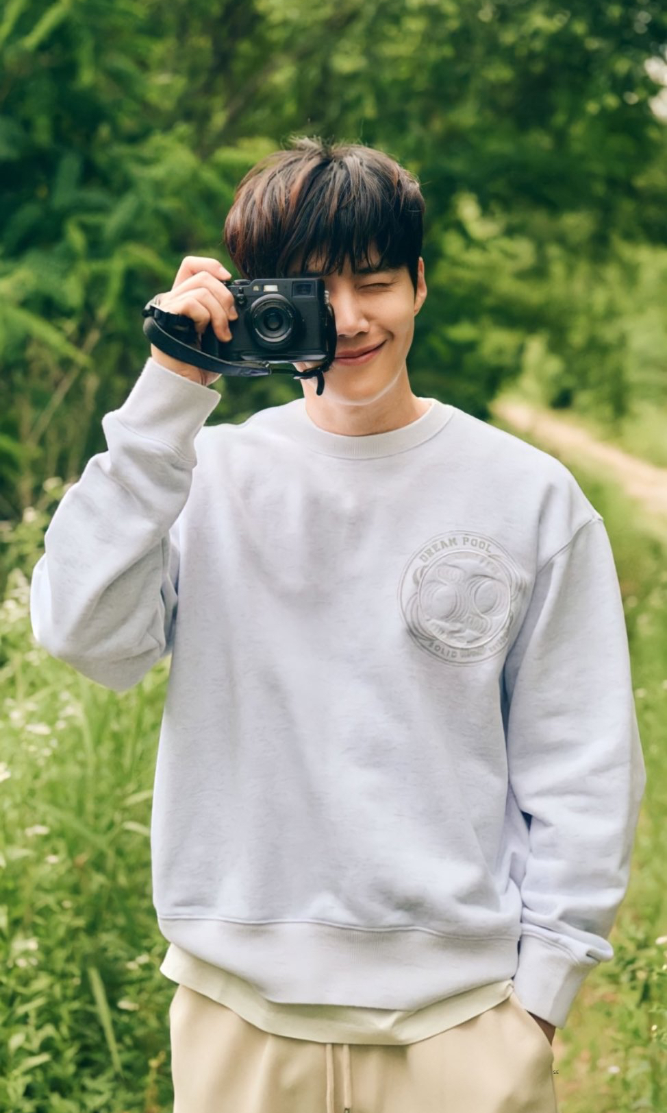 Representative background image loved by Kim Seonho fandom
