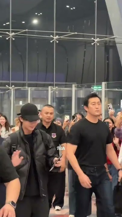 Behind-the-scenes cut of Kim Soohyun