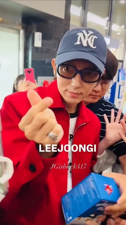 粉絲拍下的李準基瞬間