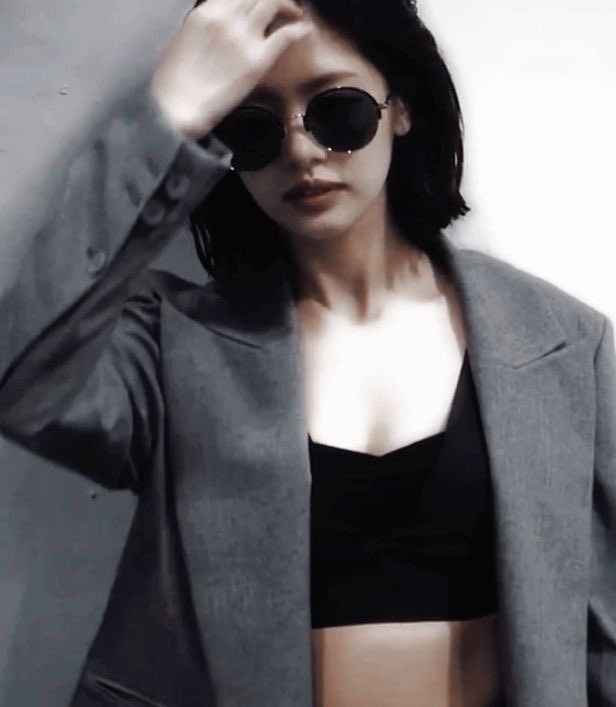 Recent activity shot of Jung Somin