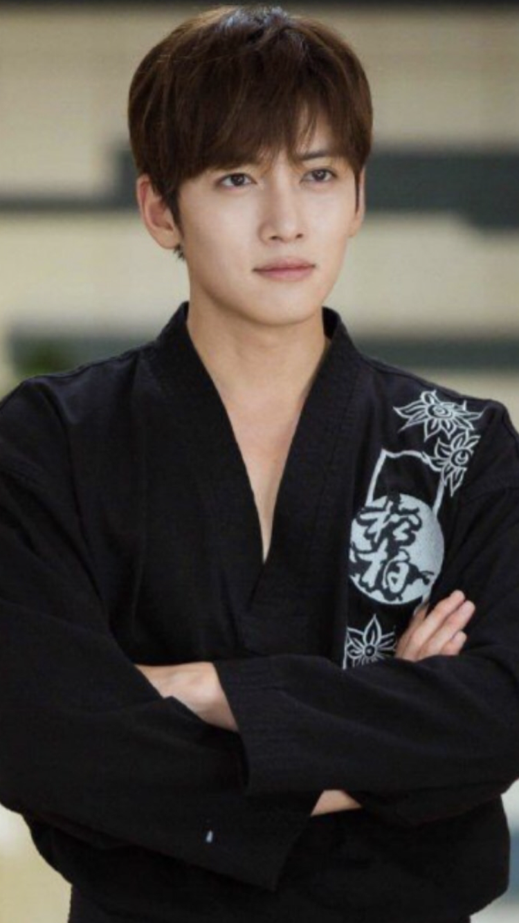 池昌旭的最新照片