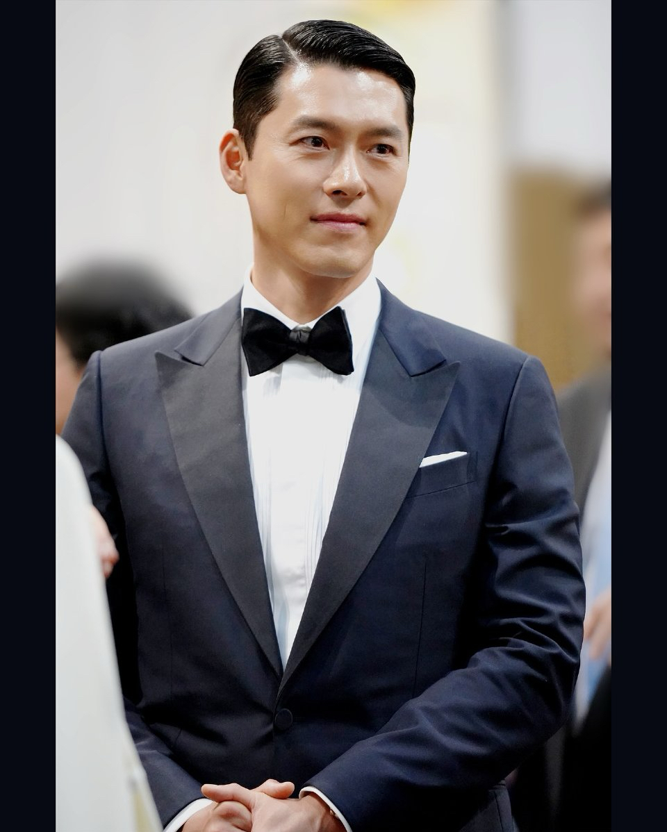 粉丝拍下的玄彬瞬间