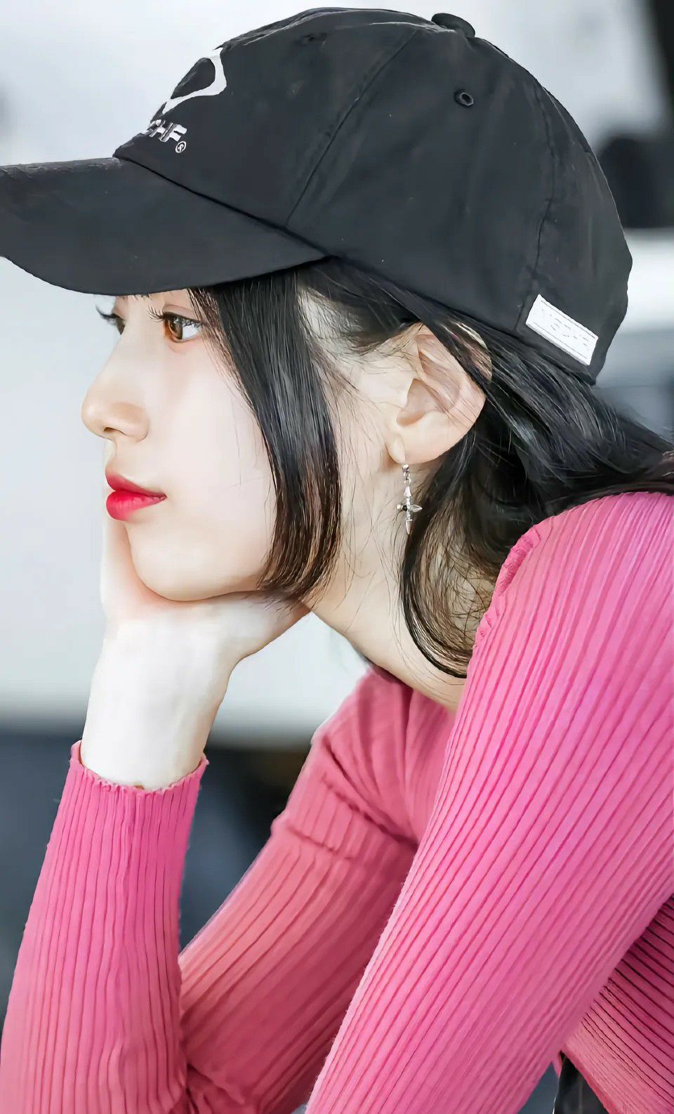 A moment captured by a fan of Bae Suzy