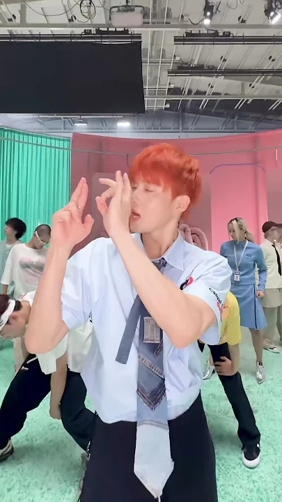 Suho background image recommended by Choeaedol Celeb fandom