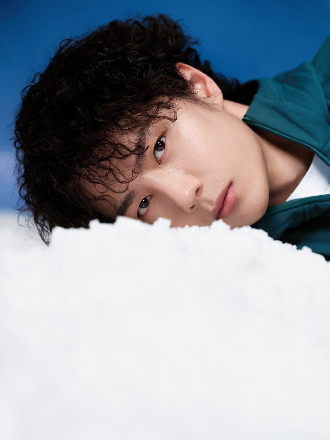 Behind-the-scenes cut of Wang Yibo