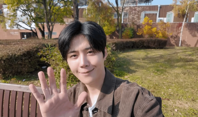 Recent activity shot of Kim Seonho