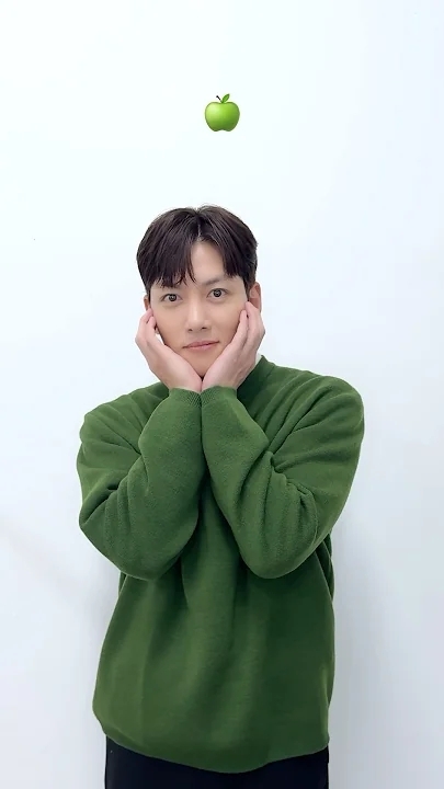 Special wallpaper made by Ji Changwook's fans