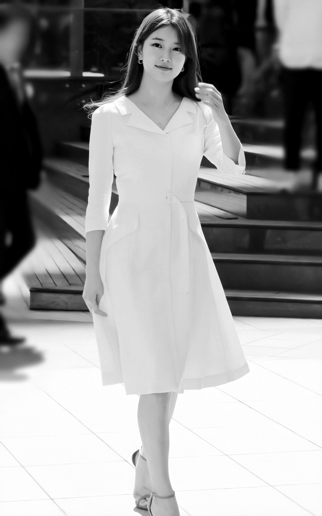 ペ・スジのビハインドカット