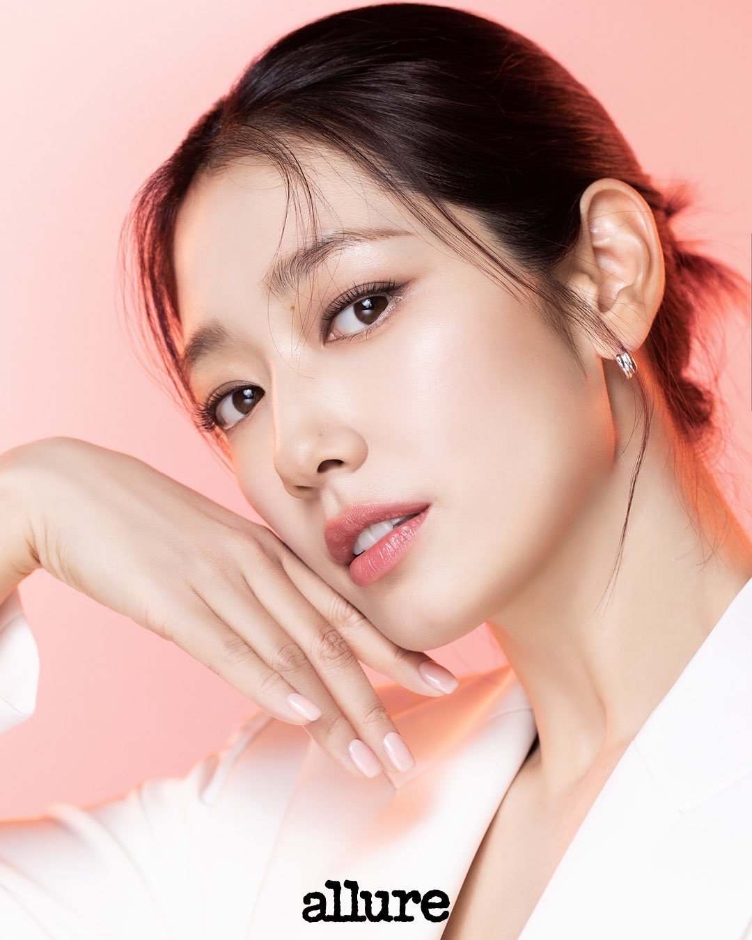 A moment captured by a fan of Park Shinhye