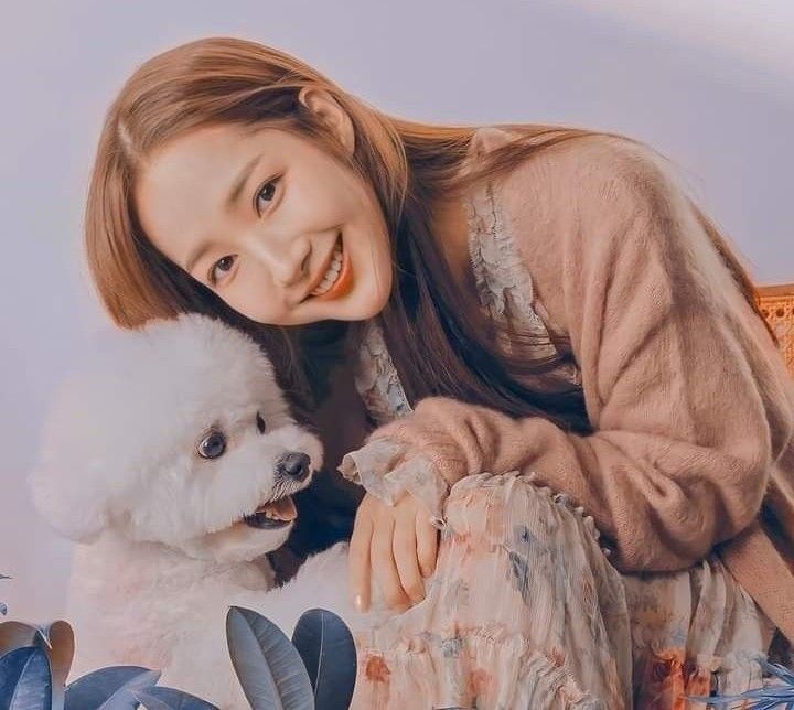 Recent activity shot of Park Minyoung