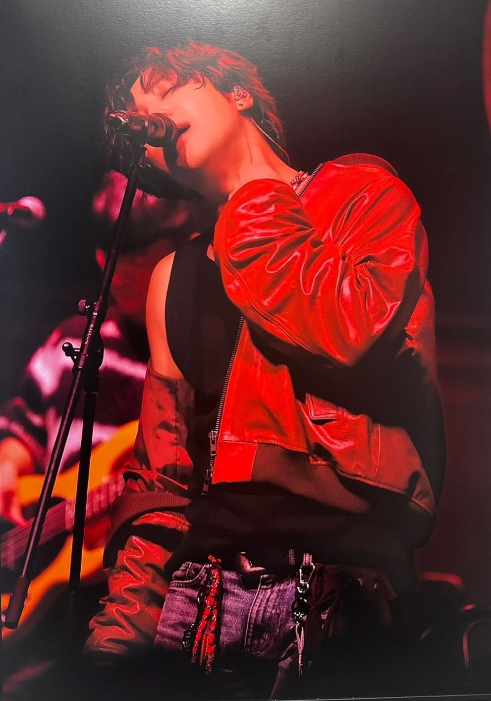 A moment captured by a fan of Jang Geunsuk