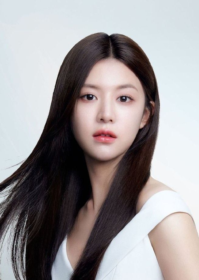 Latest photo of Go Younjung