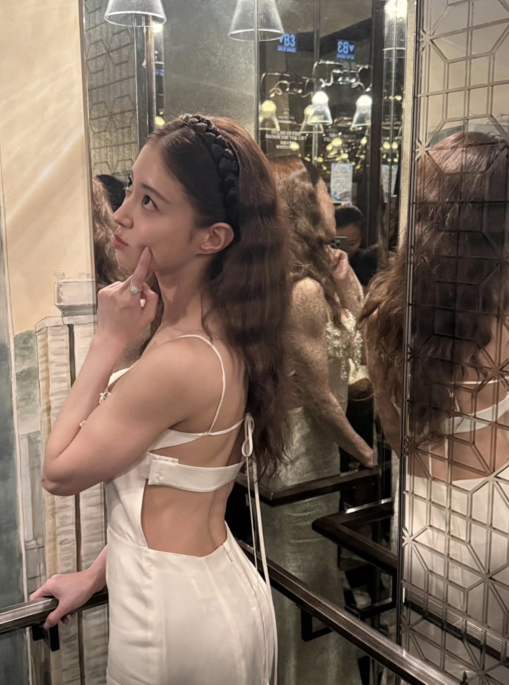 A moment captured by a fan of Lee Seyoung