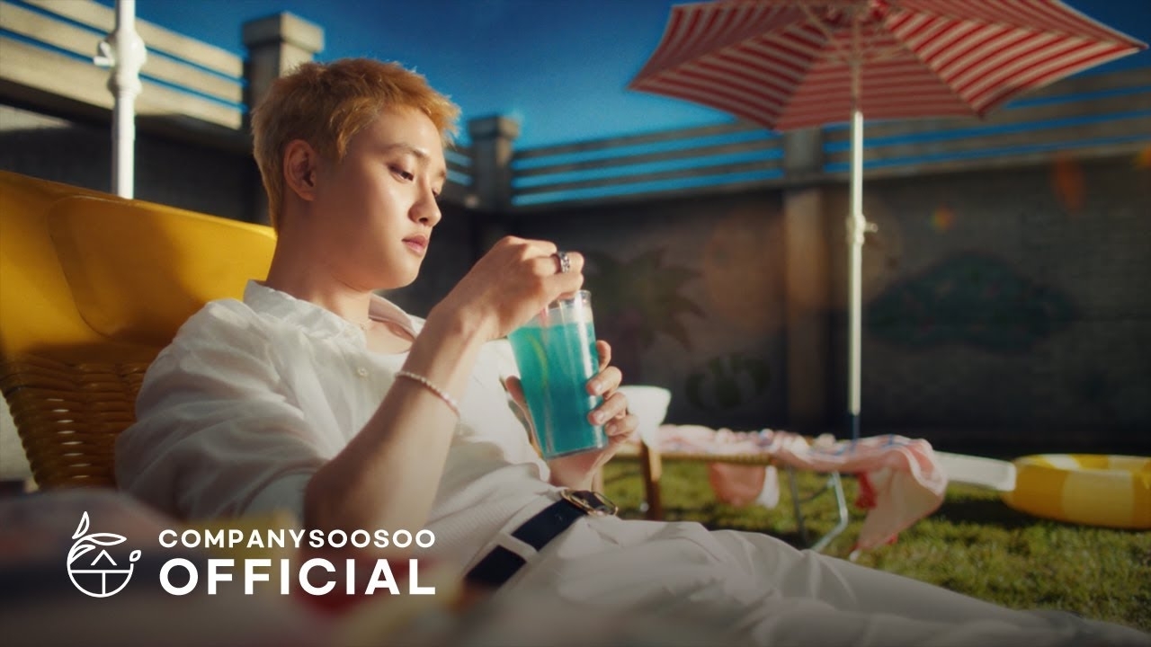 Behind-the-scenes cut of Doh Kyungsoo (D.O.)