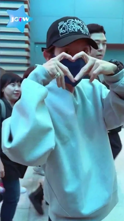 Recent activity shot of Lee Joongi