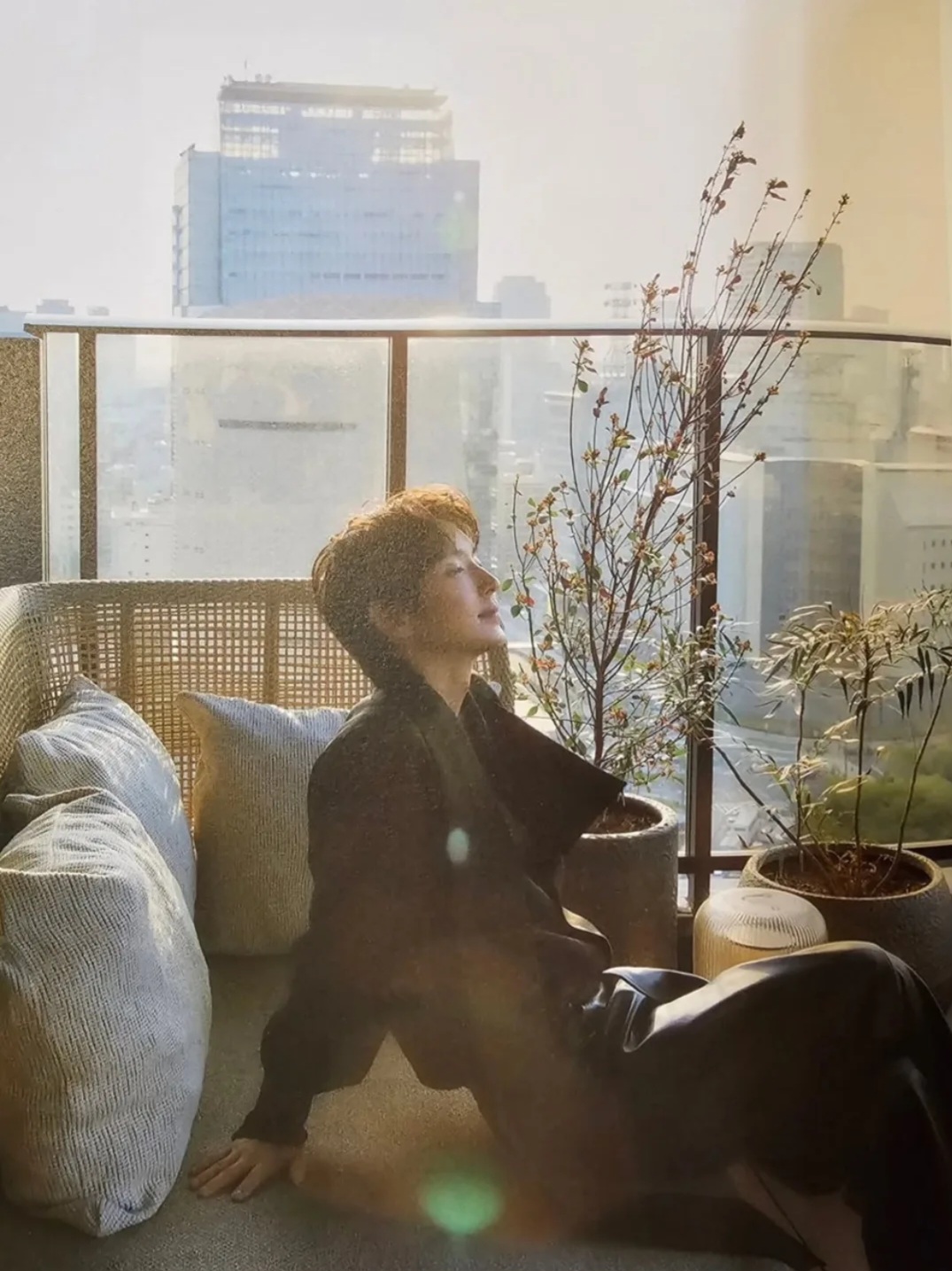 A moment captured by a fan of Lee Joongi