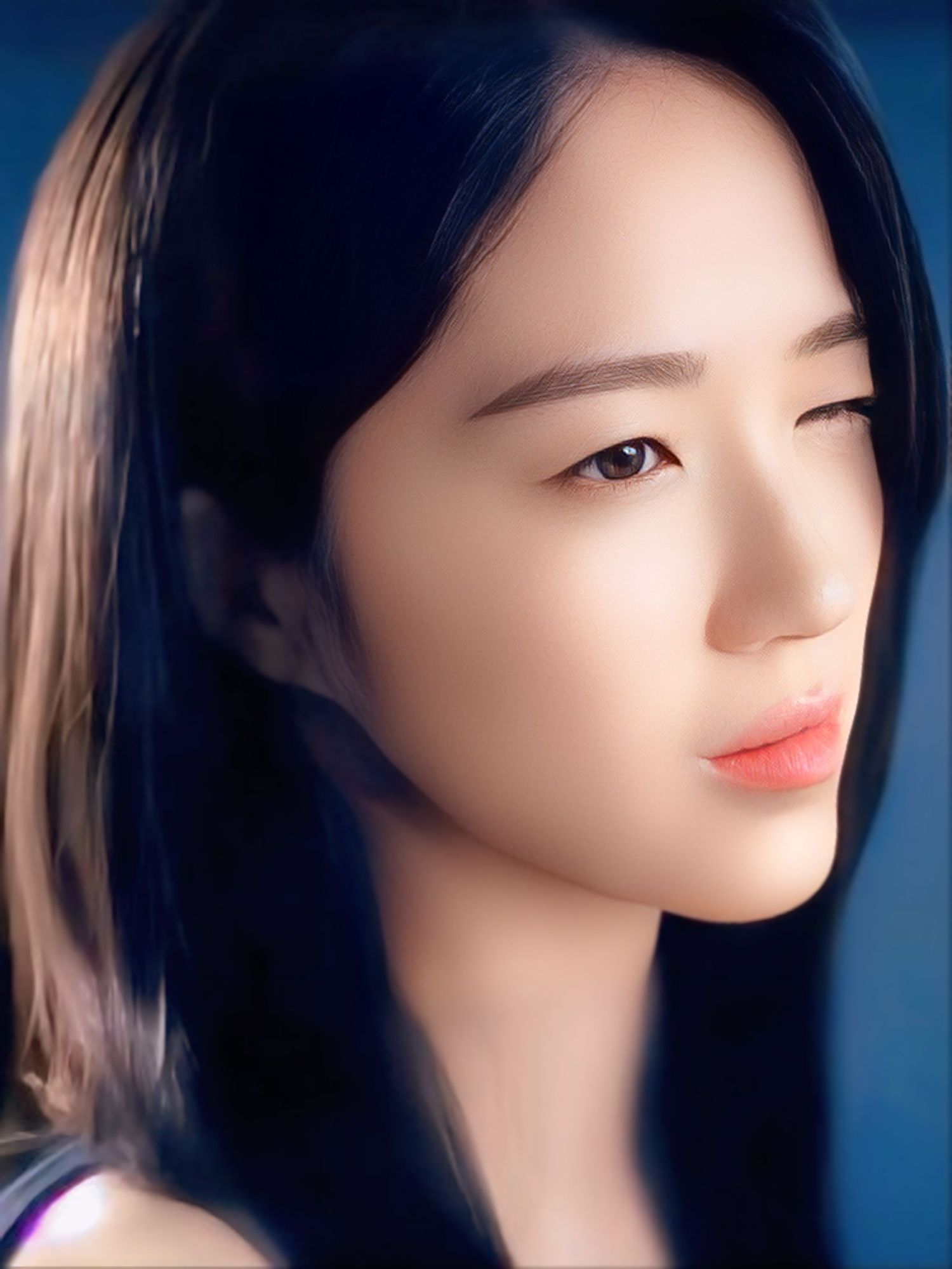 Latest photo of Kim Hyeyoon