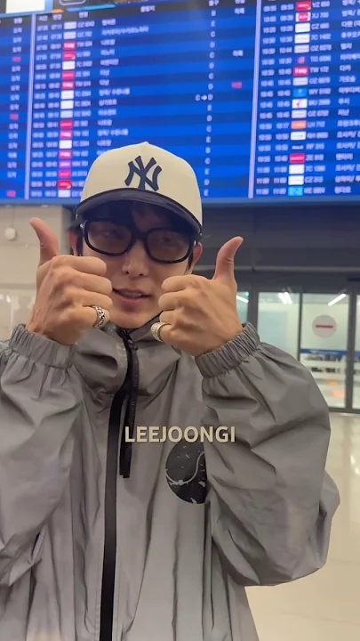 Behind-the-scenes cut of Lee Joongi