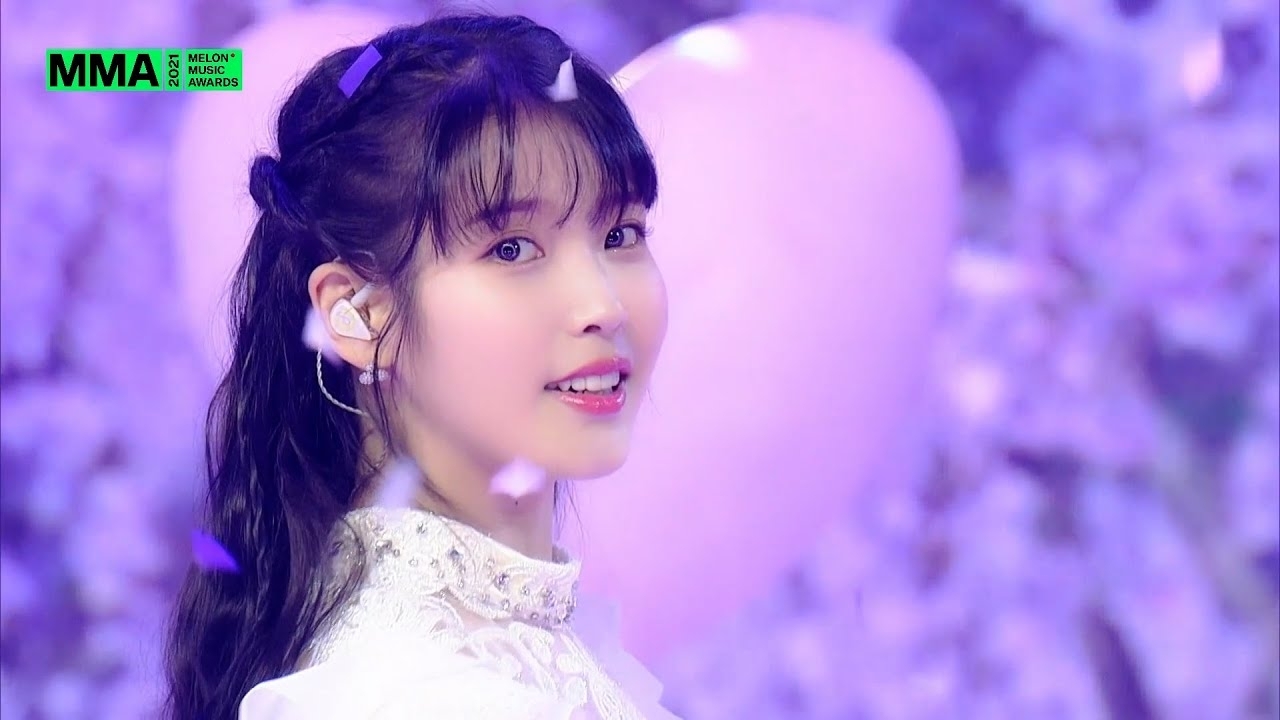 Recent activity shot of IU