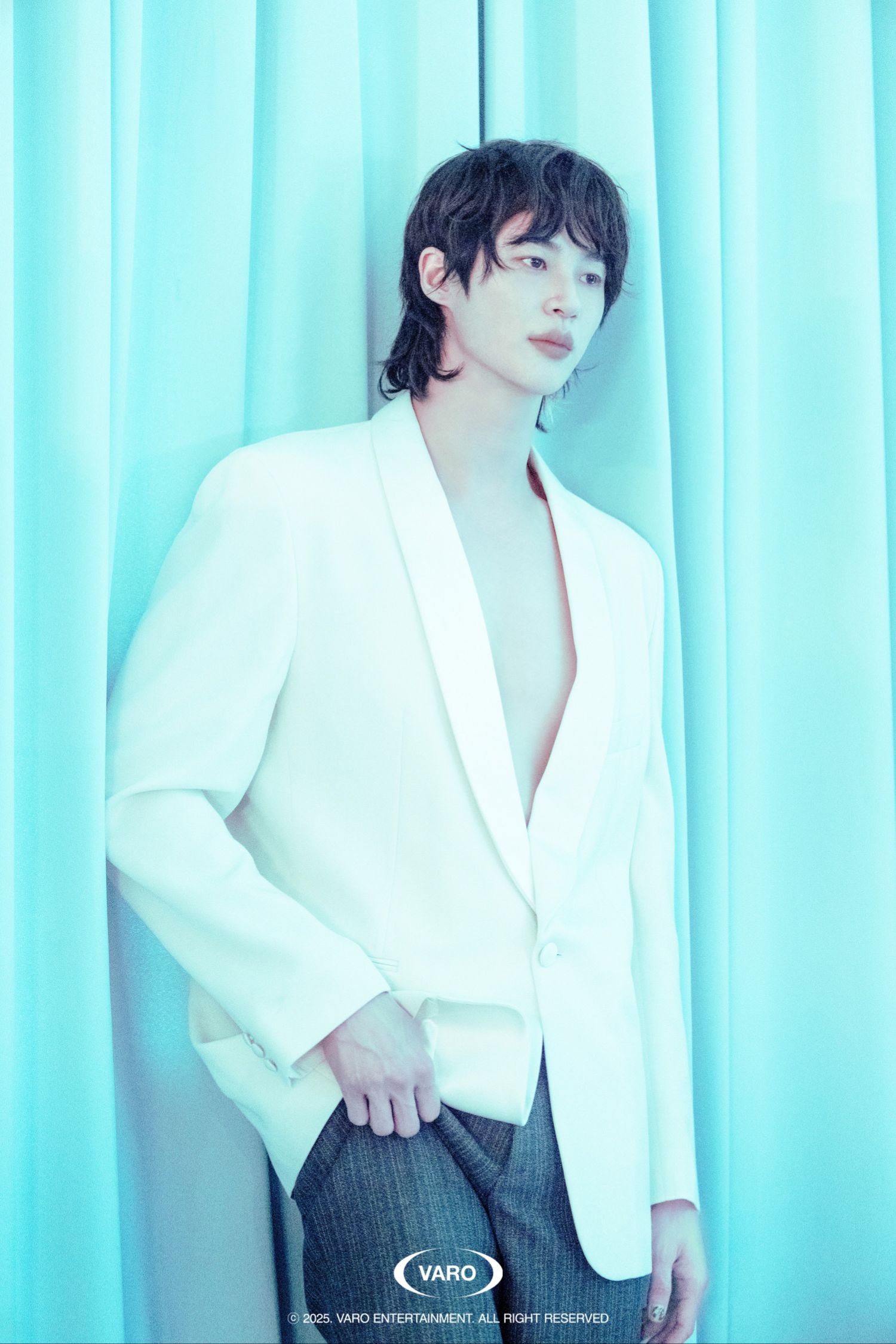 Recent activity shot of Byeon Wooseok