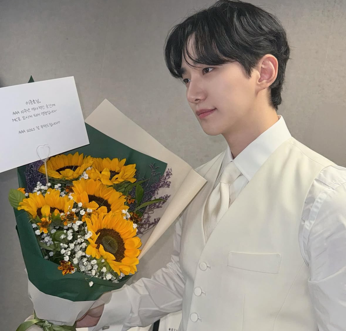 粉絲拍下的李俊昊瞬間