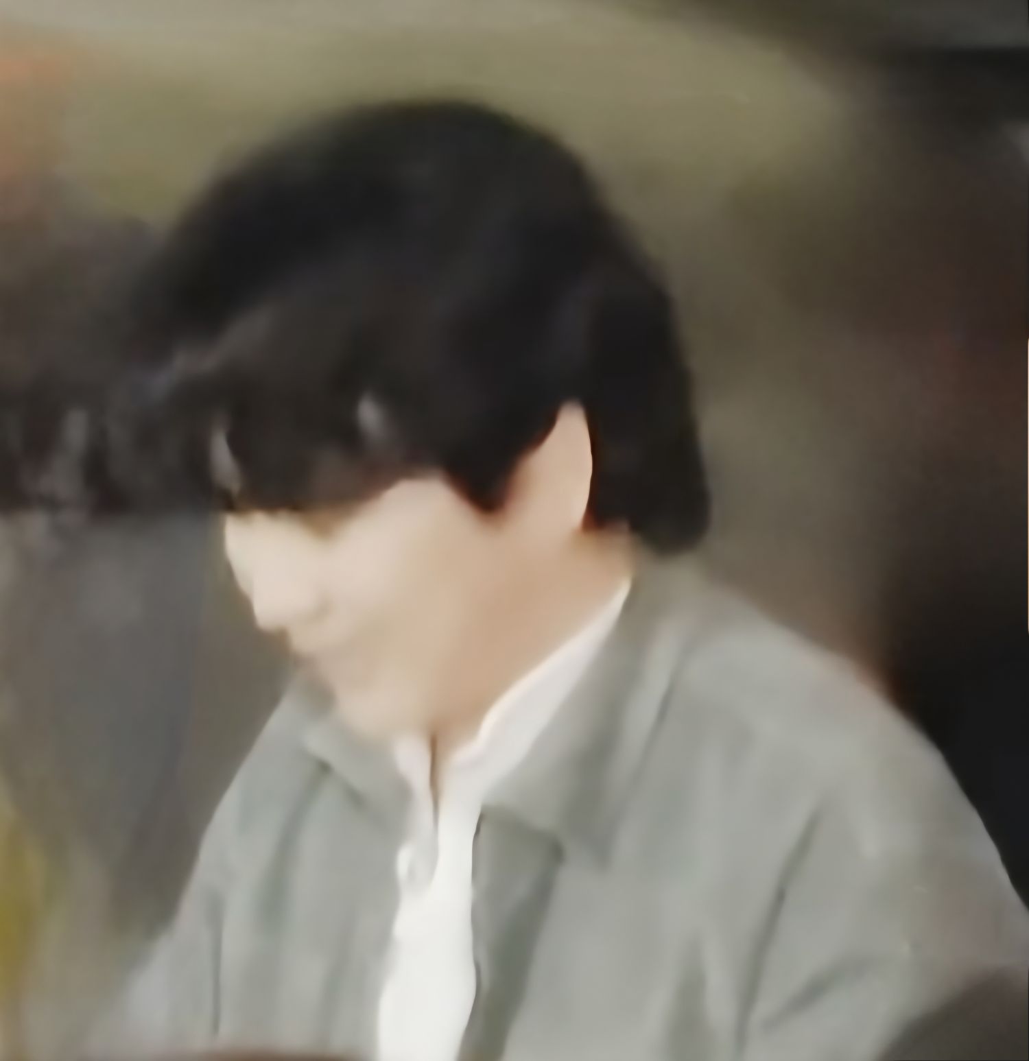 Behind-the-scenes cut of Hwang Youngwoong